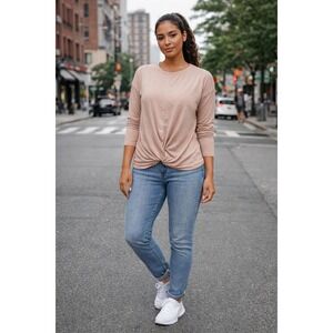 ⭐️Stylus Dusty Pink Twist Front Long Sleeve Casual Top Women's Soft Sport Chic